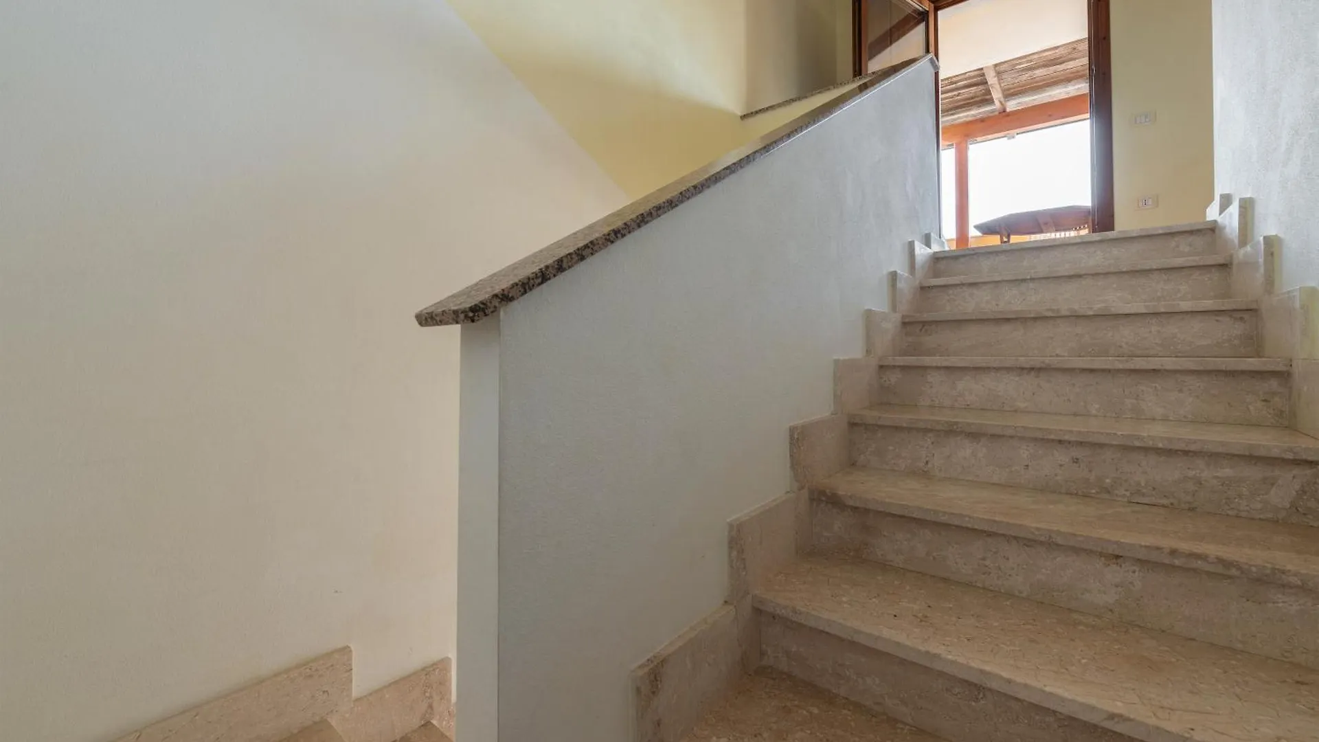 Casa Ella Apartment Sant'Anna Arresi 0*,
